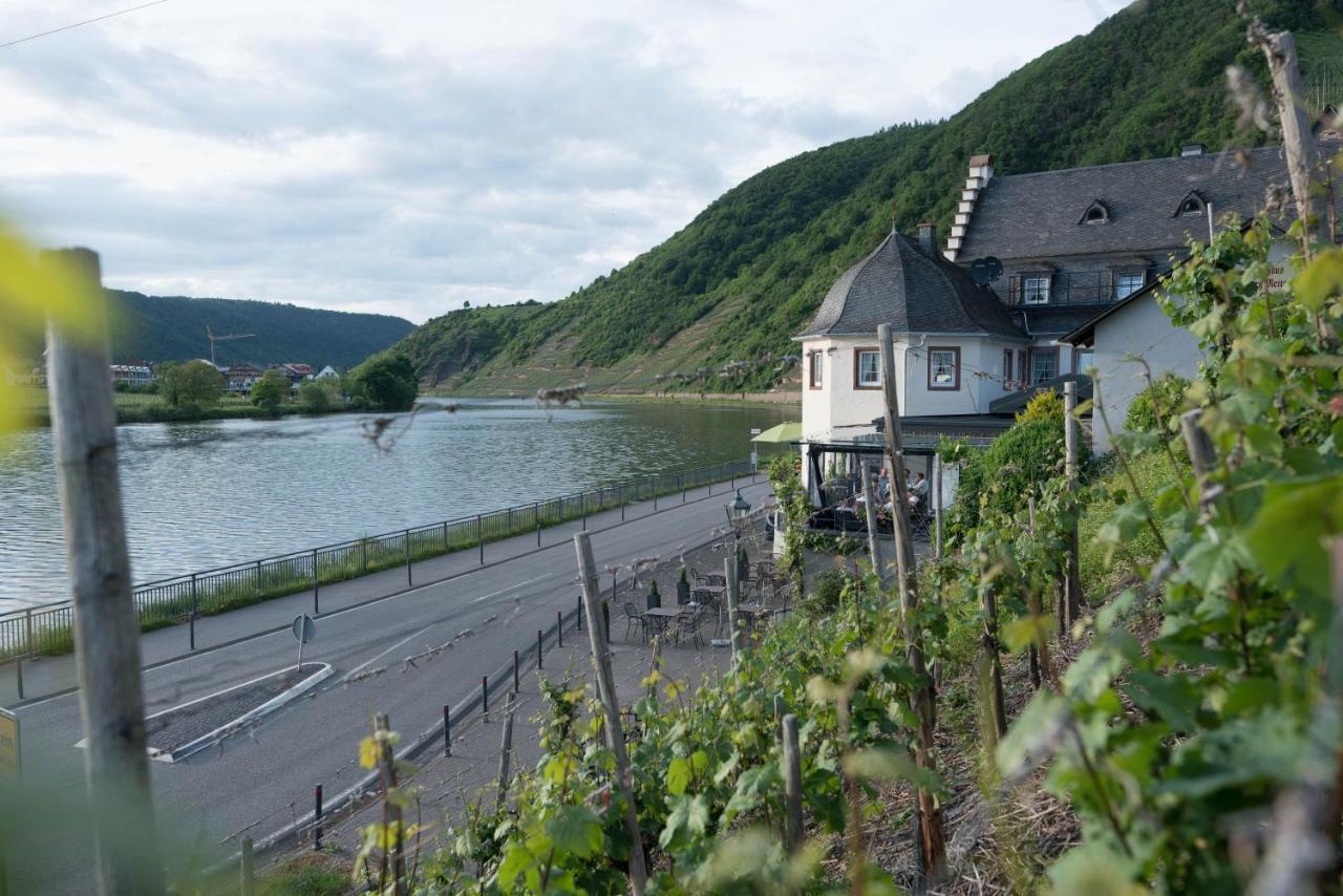 Hotel Haus Burg Metternich Beilstein  Exterior photo